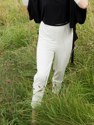 MISE TUSA Pants + Skirts 'Warrior I' pants - Cream