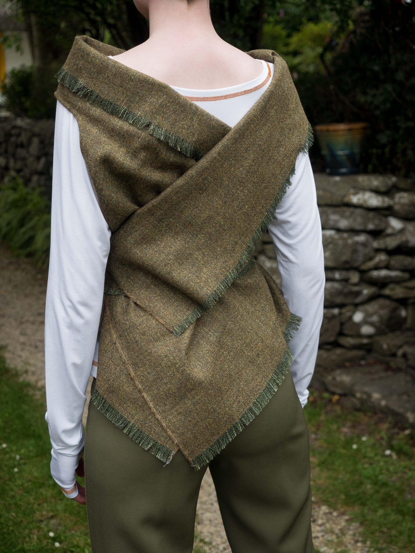 MISE TUSA Top One Size 'Suaimhneas' waistcoat - Green